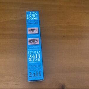 Blue Mascara Packaging